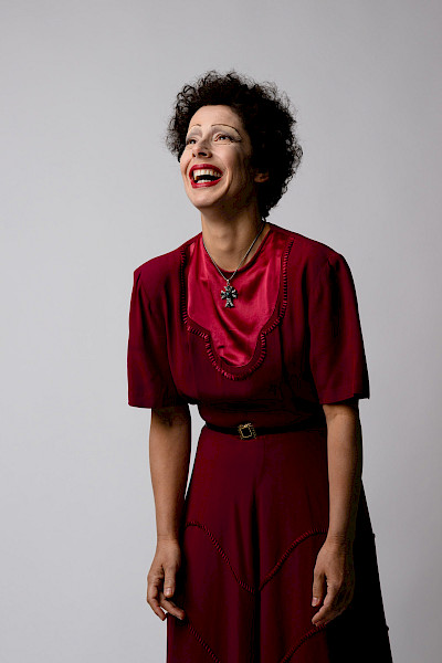 Suzan Seegers kruipt in de huid van Edith Piaf