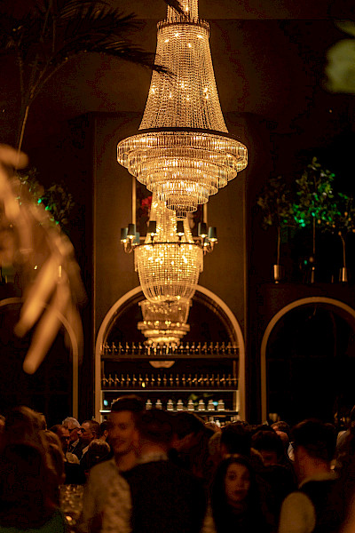 Theater De Oranjerie feestelijk heropend