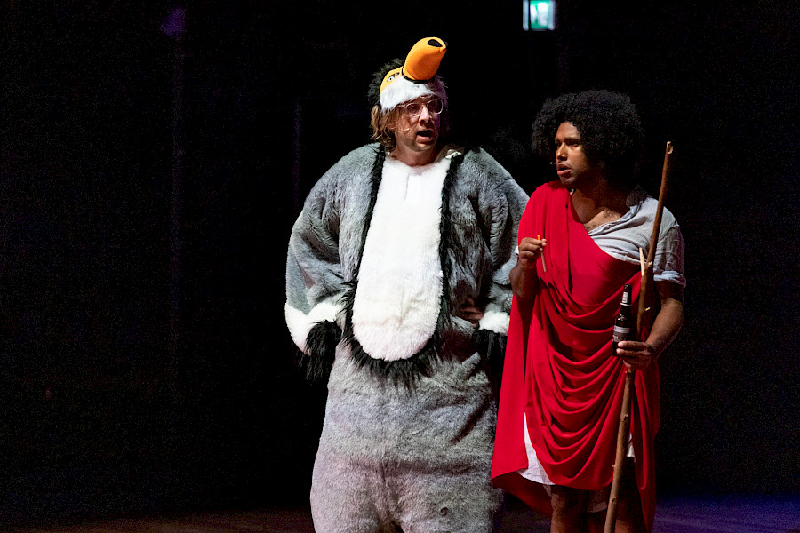 Theater De Oranjerie feestelijk heropend