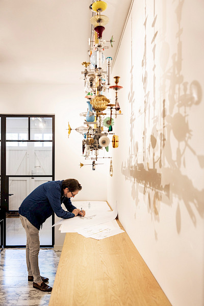 De kroonluchtersculpturen van Pascal Mestrom