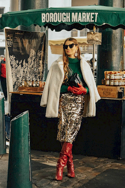 In de feestmaand pakken we groter uit, Dressing up is dit seizoen de trend