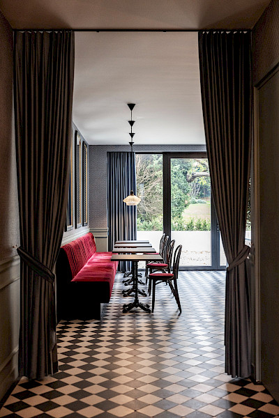 Villa V: petit hôtel