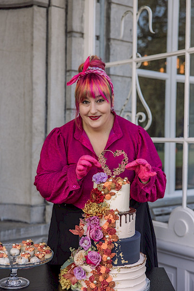 Marjolein van Bussel wint prijs voor beste bruidstaarten van Nederland