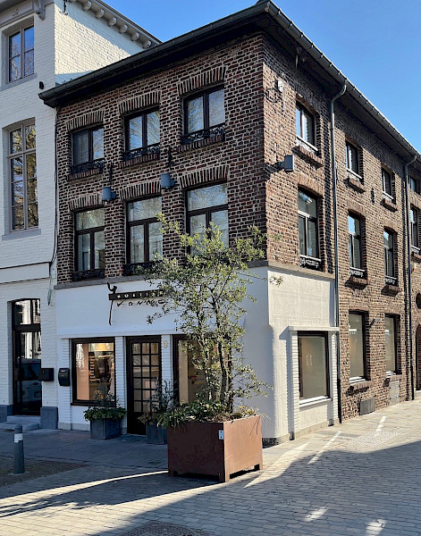 Stijl, kwaliteit en persoonlijk advies in het centrum van Maaseik