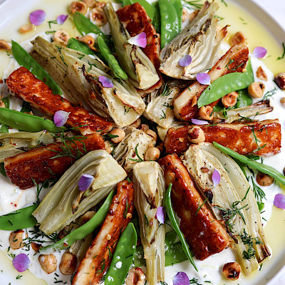 Geroosterde Venkel met Halloumi, Peulen & Dilleyoghurt