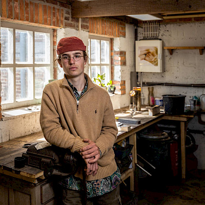 Floris Postmes zet het mes in het gewone leventje