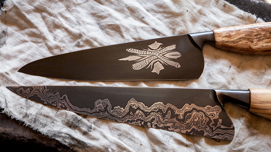 Floris Postmes zet het mes in het gewone leventje