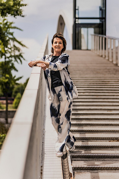 Anne-Mieke Ruyten, Liever op blote voeten