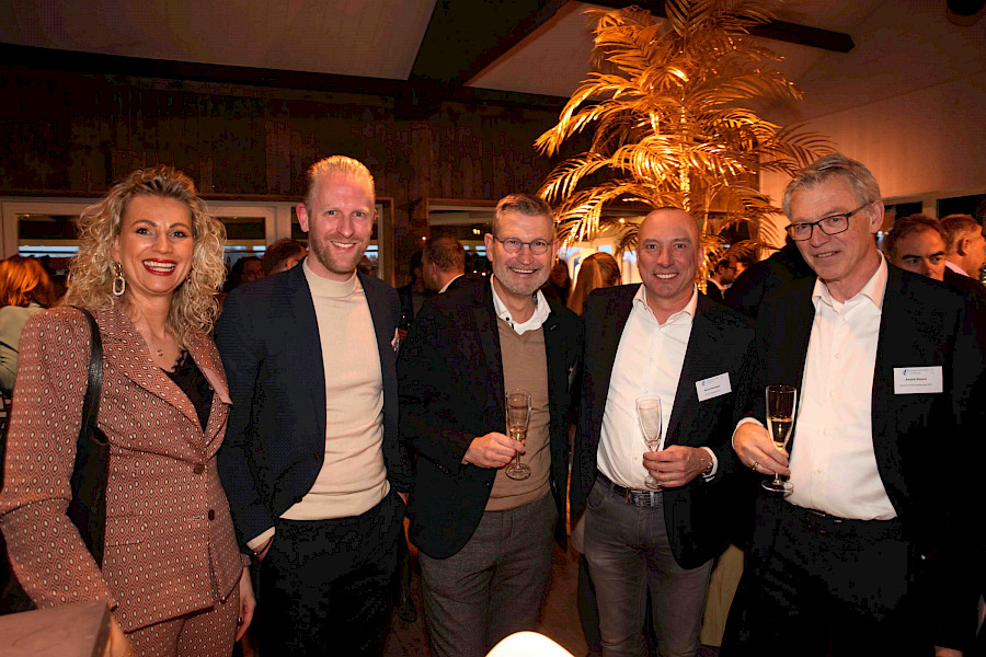 700 Limburgse ondernemers heffen het glas