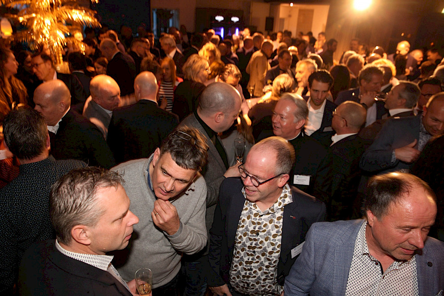 700 Limburgse ondernemers heffen het glas