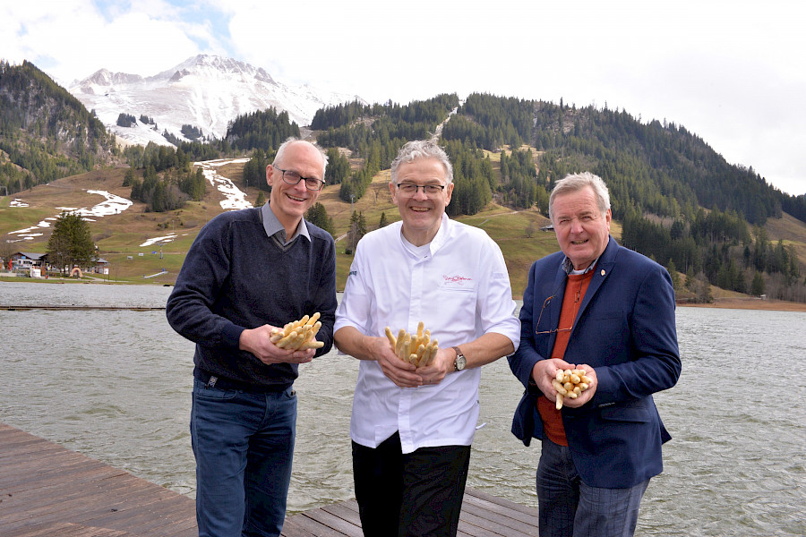 Limburgs aspergefeest in de Alpen